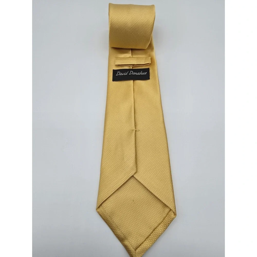 David Donahue Tie Gold Men's 100% Italian Silk Long Tie 62